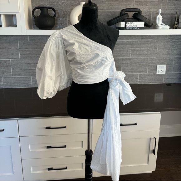 Fe Noel white asymmetrical top - Picture 7 of 11